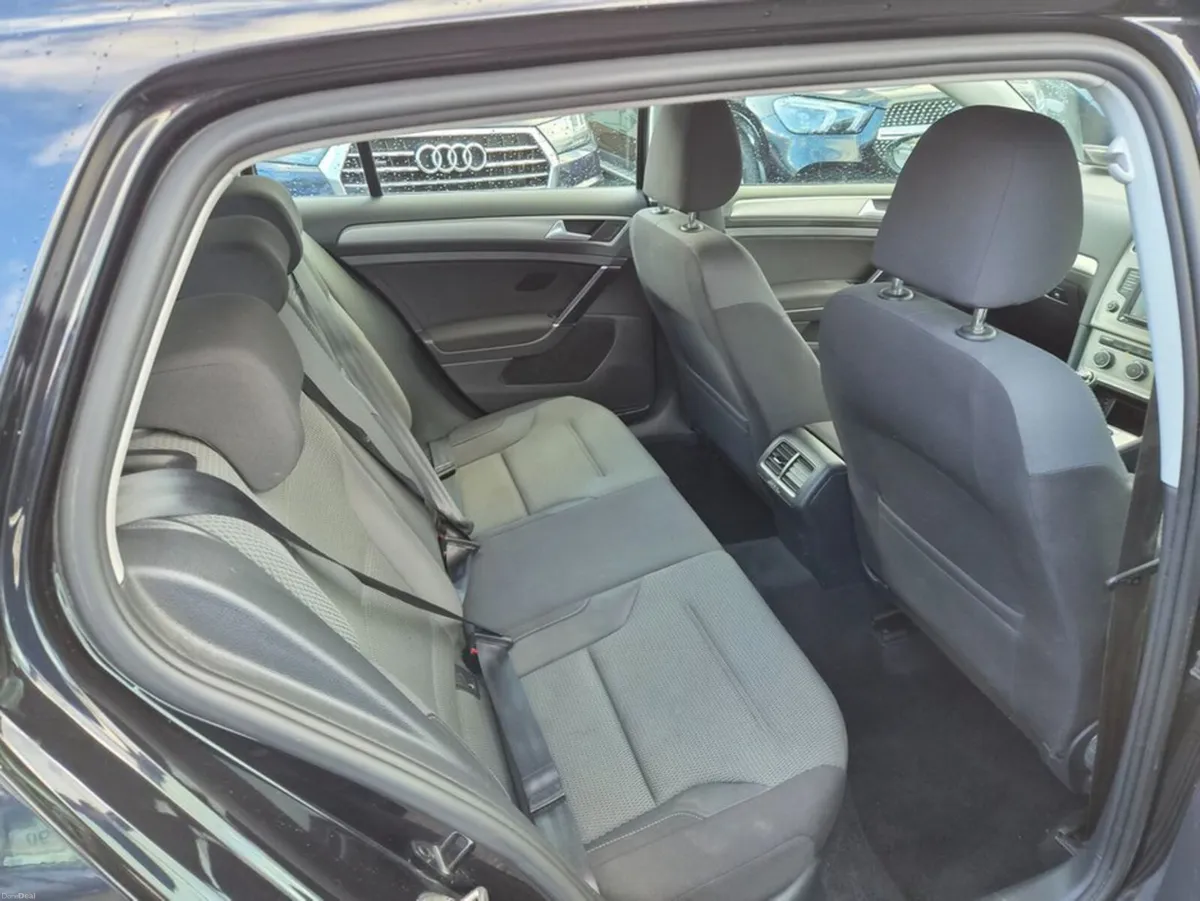 Volkswagen Golf 1.6 TDI Match BMT 105PS 5DR - Image 3