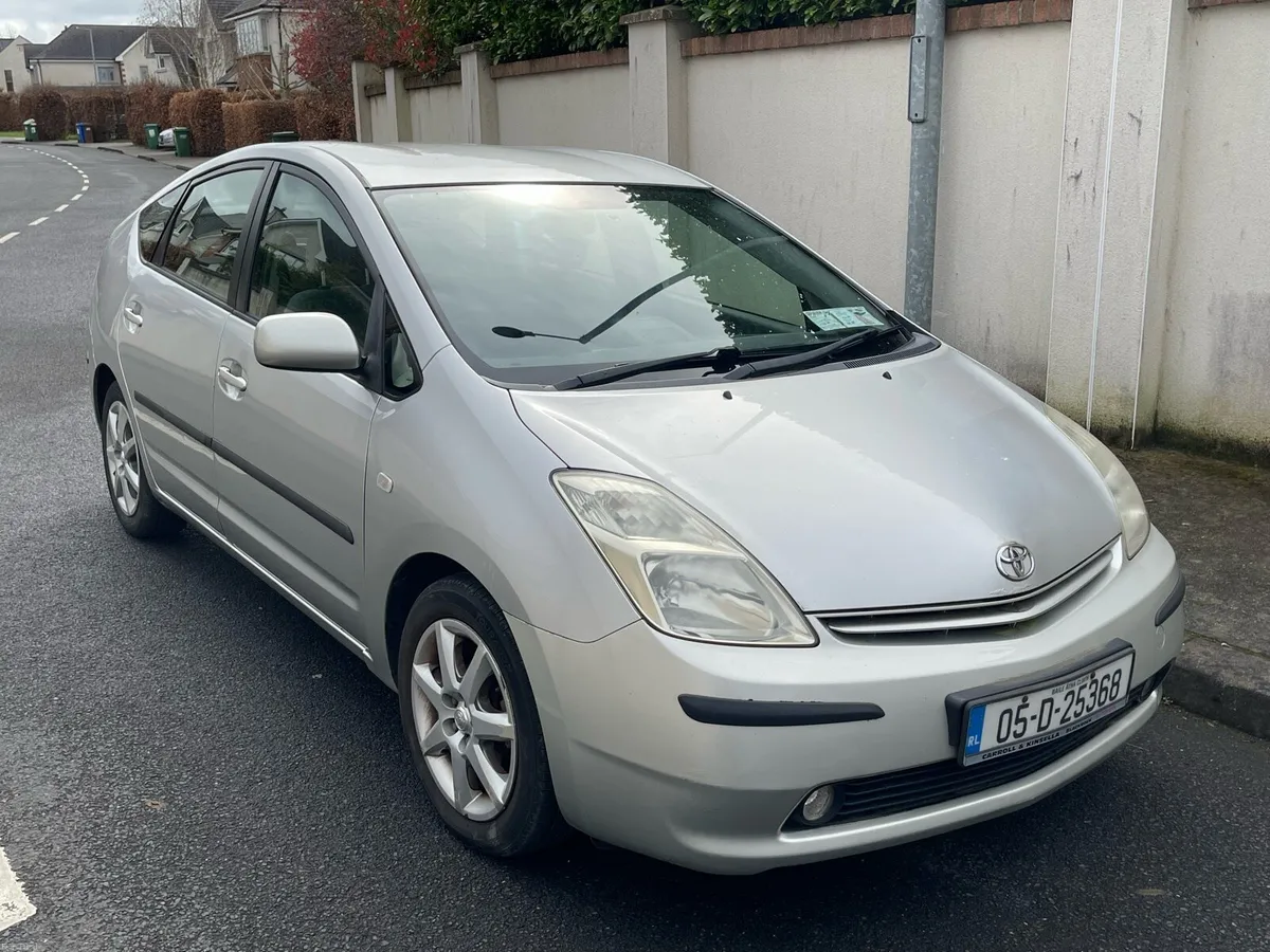 Toyota Prius - Image 1