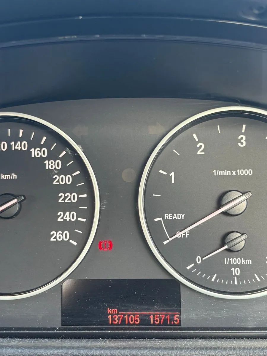 BMW 3-Series 2013 - Image 3