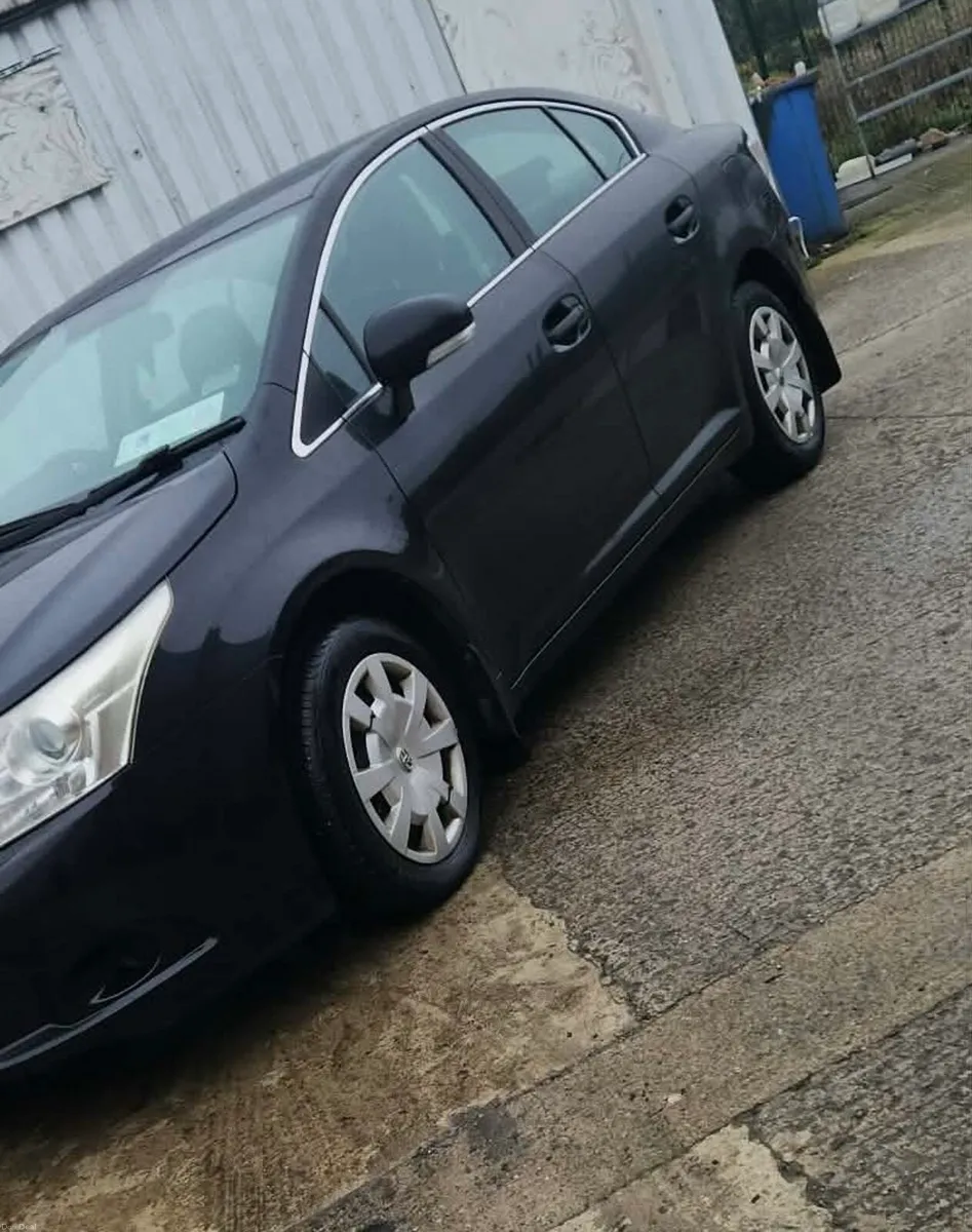 2011 Toyota Avensis D4D - Image 3