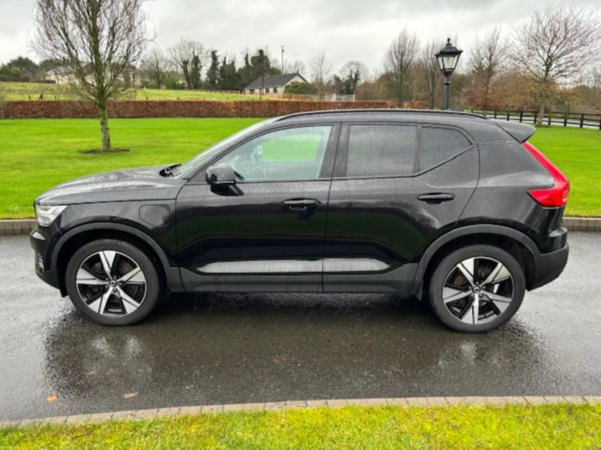 Volvo XC40 2021 - Image 4