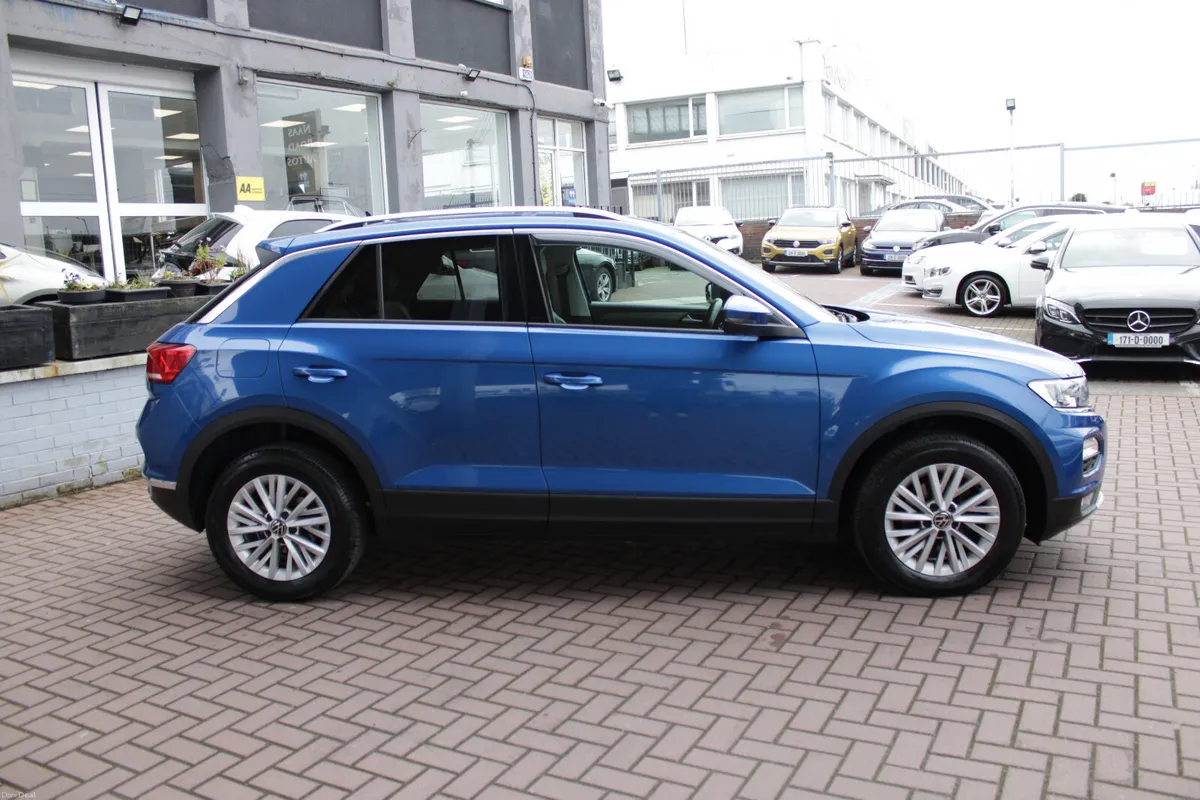 2022 VOLKSWAGEN T-ROC 2.0TDI 115BHP DESIGN - Image 3