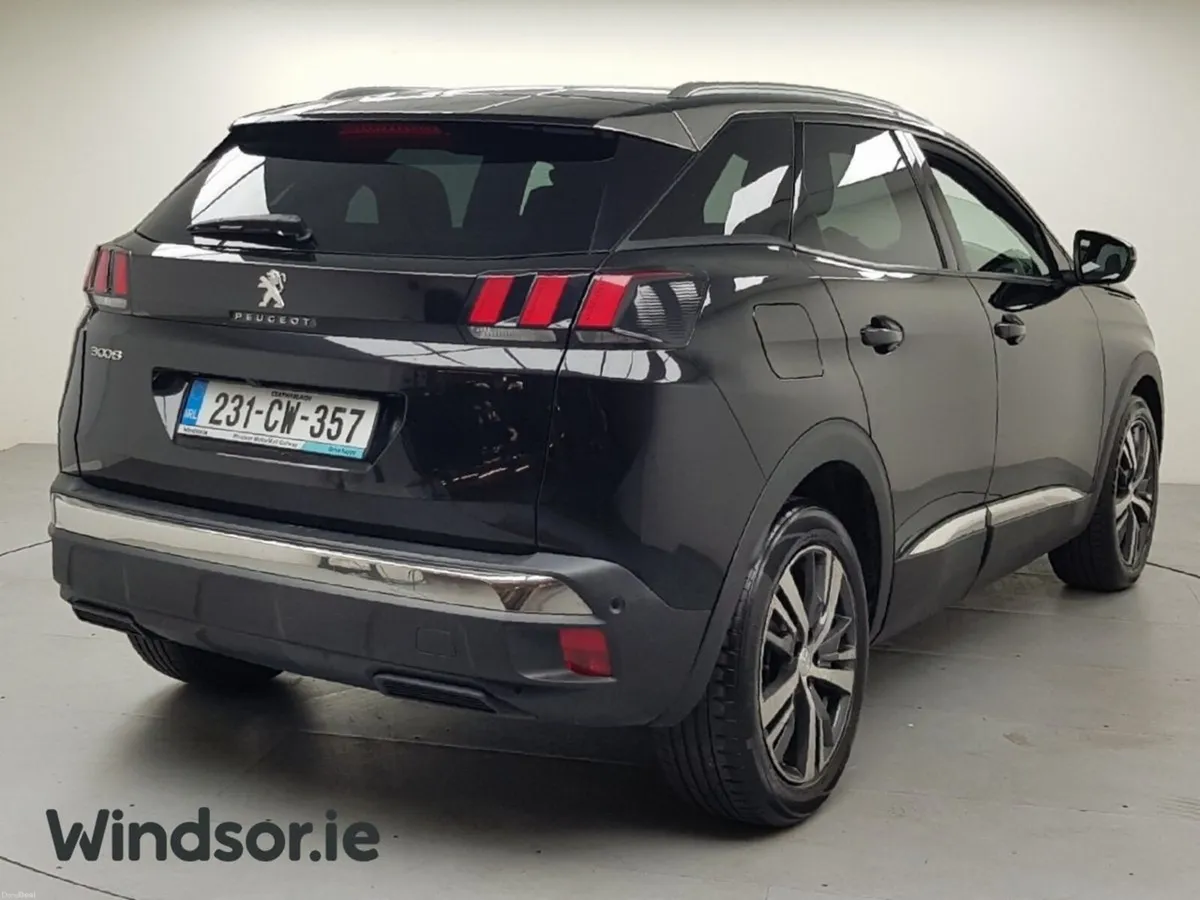 Peugeot 3008 1.5 BlueHDi 130bhp Auto Allure - Image 4