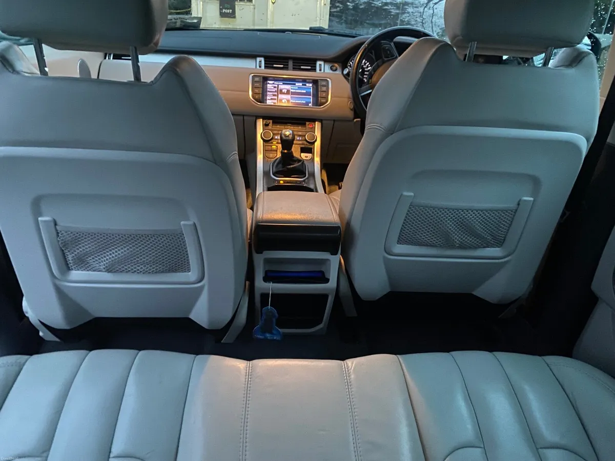 Land Rover Range Rover Evoque 2012 - Image 2