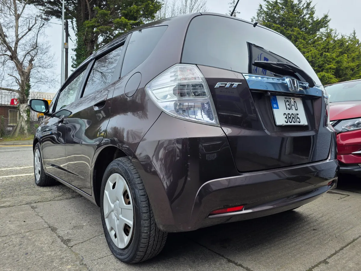 2013 HONDA JAZZ 1.3L PETROL HYBRID AUTO NCT 03/27 - Image 4