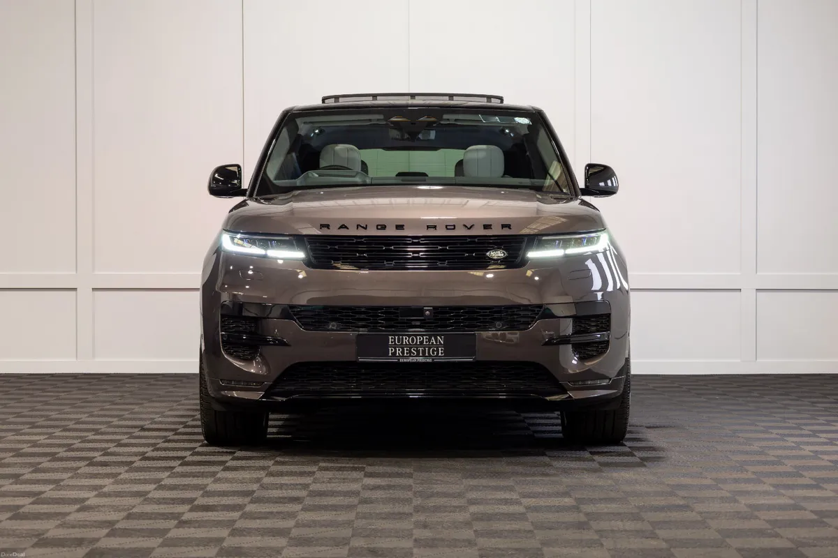 242 Range Rover Sport P550e Autobiography - Image 2