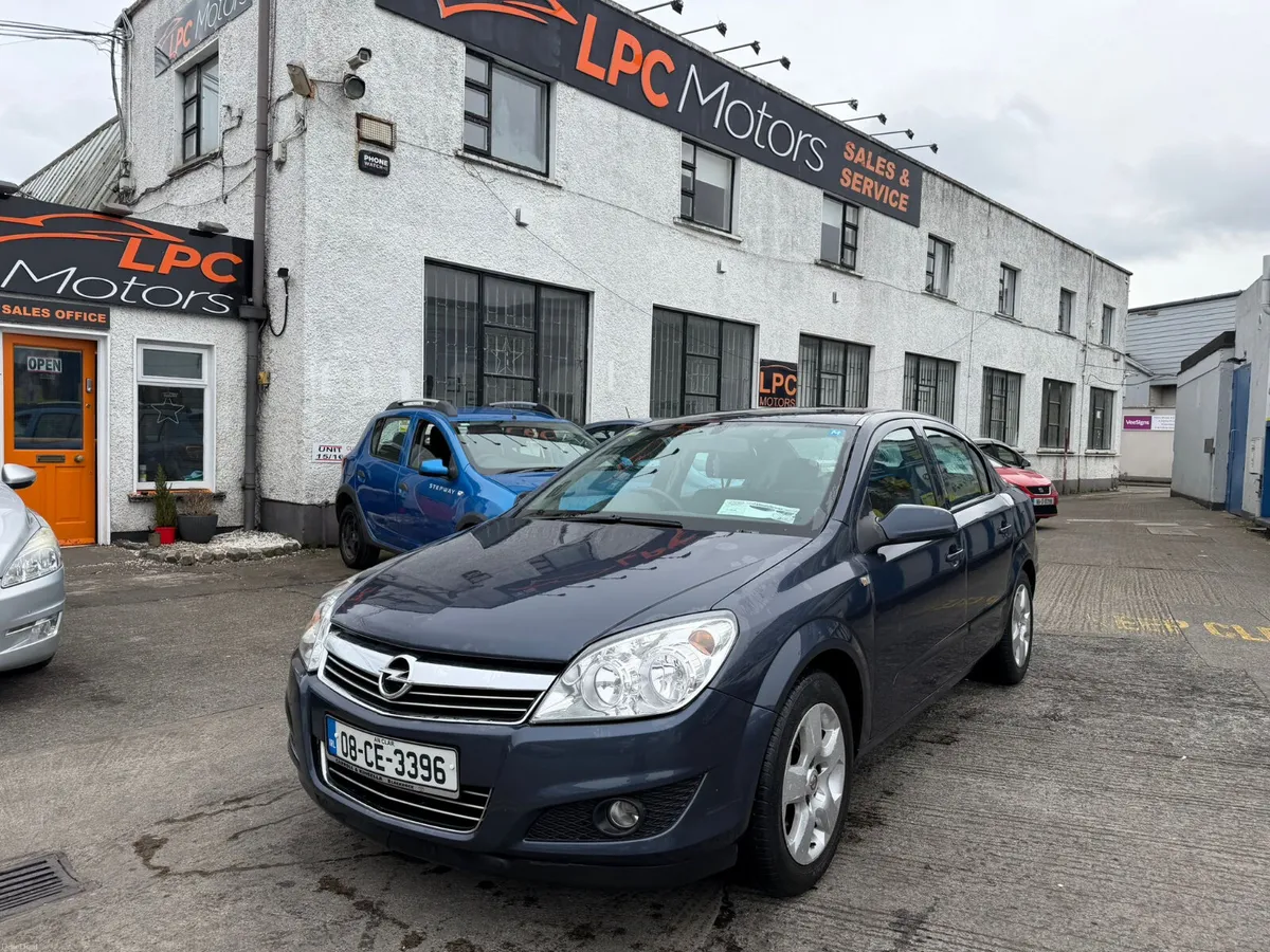 Opel Astra 2008 - Image 2