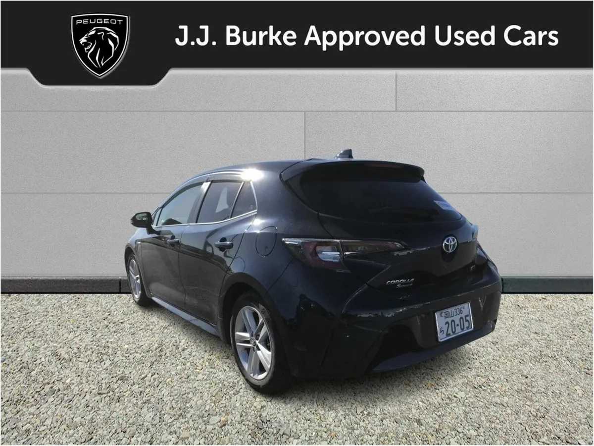 Toyota Corolla Sport G - Image 4