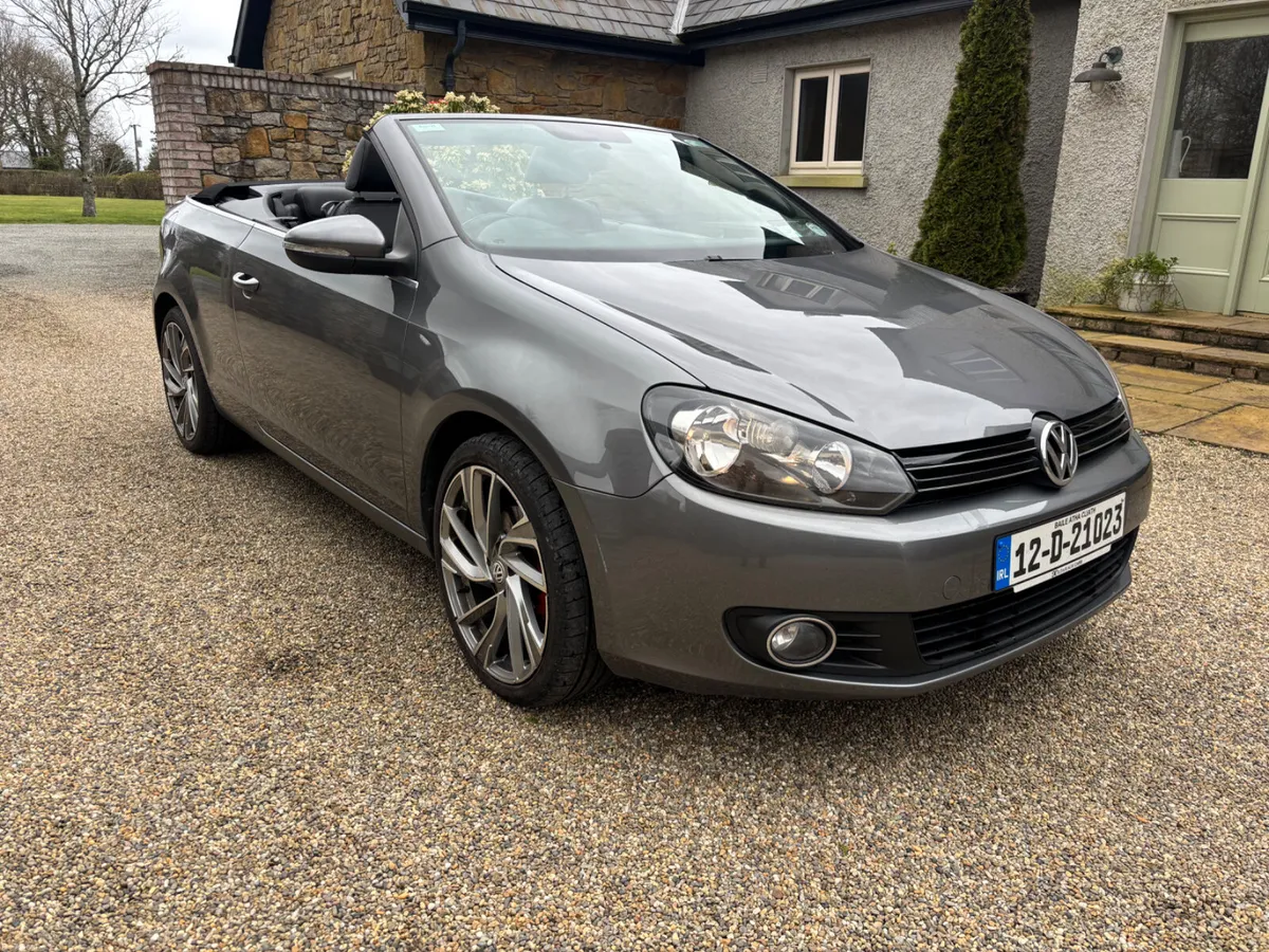 2012 Volkswagen Golf 1.2 petrol Cabriolet - Image 2