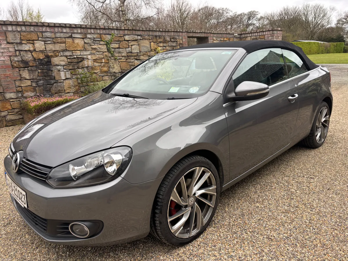 2012 Volkswagen Golf 1.2 petrol Cabriolet - Image 4