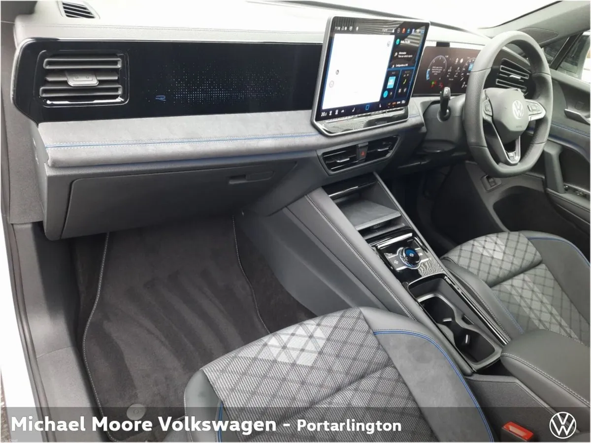 Volkswagen Tiguan RLINE75 2.0TDI 150HP DSG - Image 4