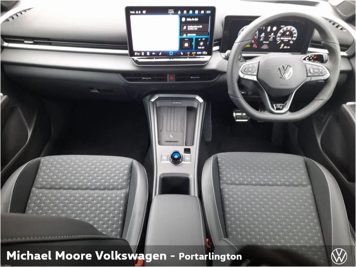 Volkswagen T-Roc NEW RLINE 1.5TSI 150HP MHEV - Image 2