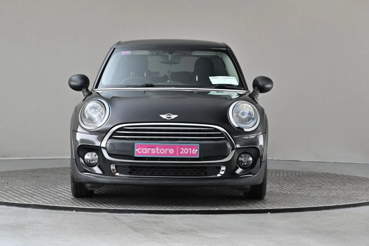 Mini One 1.2 AUTO 5DR **REVERSE CAM**PRIVACY GLASS - Image 2