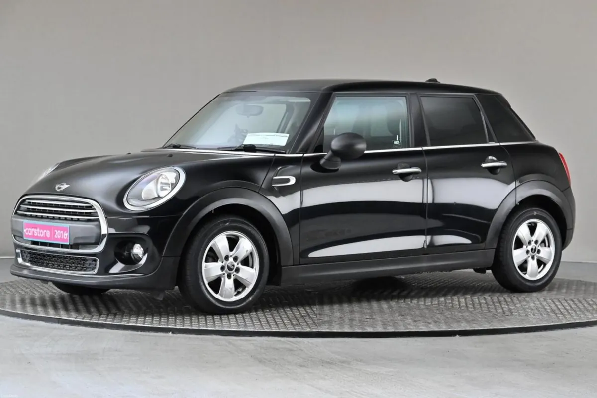 Mini One 1.2 AUTO 5DR **REVERSE CAM**PRIVACY GLASS - Image 4