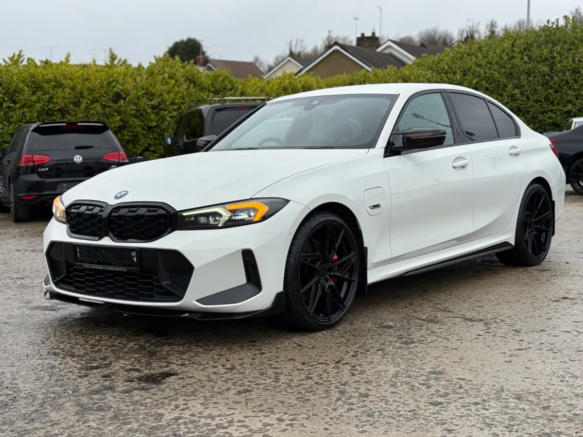 2022 BMW 330 HYBRID M SPORT LCI - Image 3