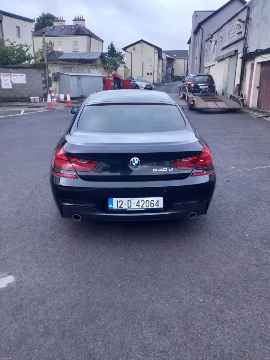 BMW 6-Series 2012 - Image 2