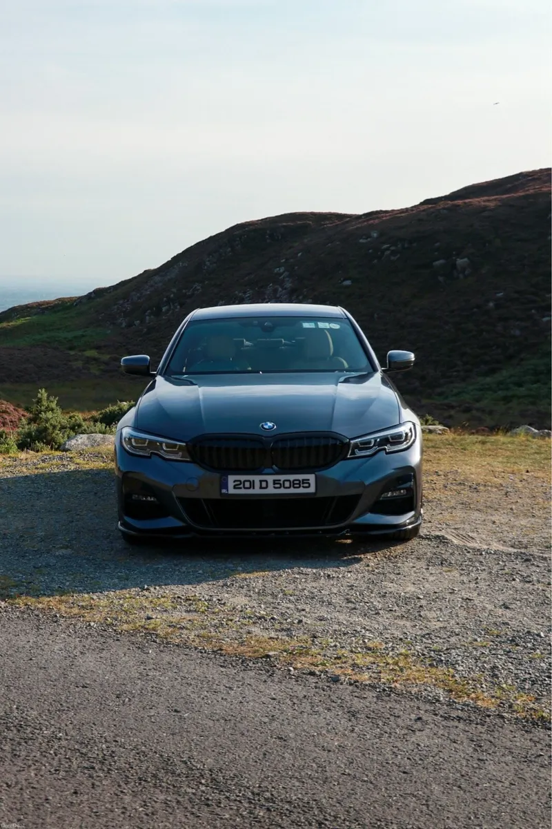 BMW G20 330e M-Sport Pro - Image 2