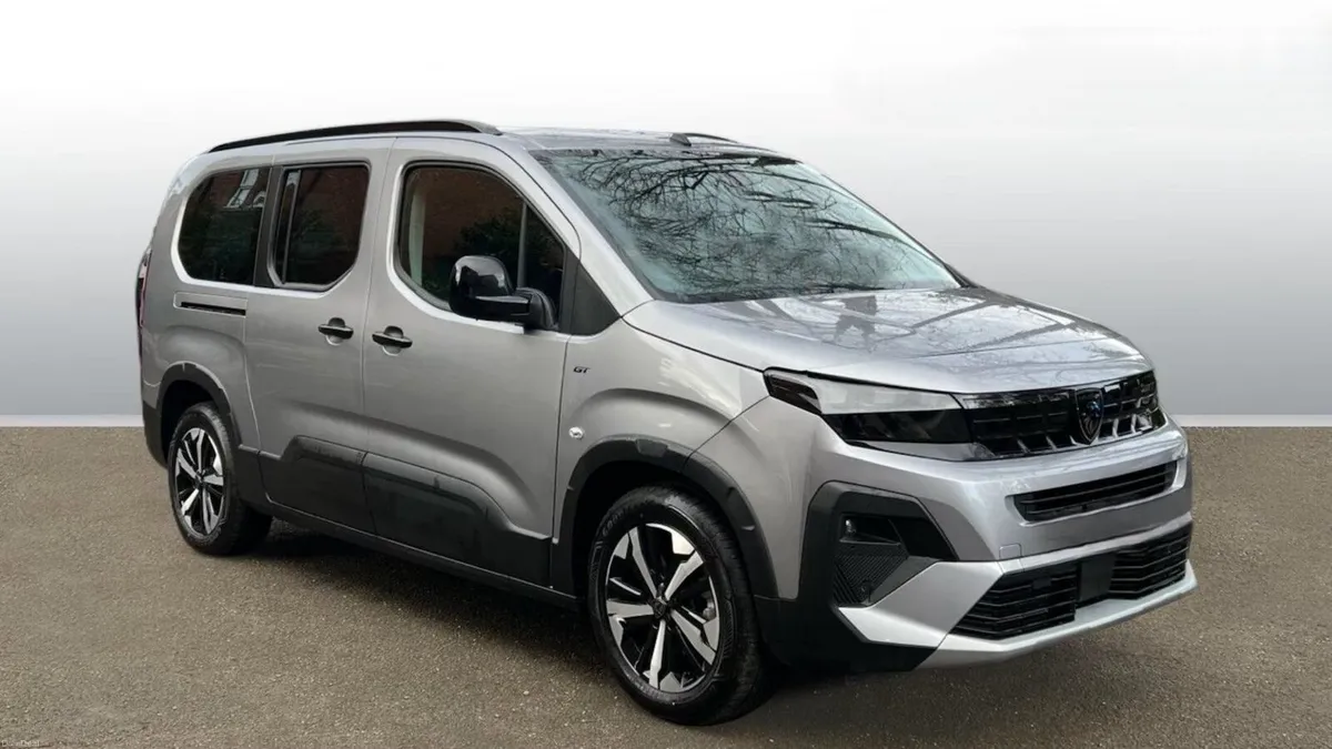 Peugeot Rifter Wheelchair Accessible Vehicle