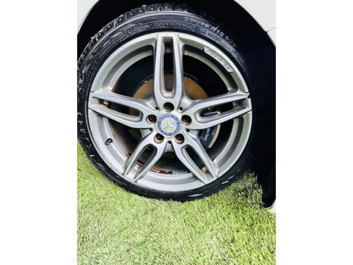 Mercedes-Benz A-Class A180 AMG LINE A/T - Image 4