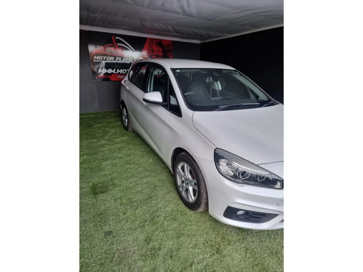 BMW 2-Series 218d SE - Image 2