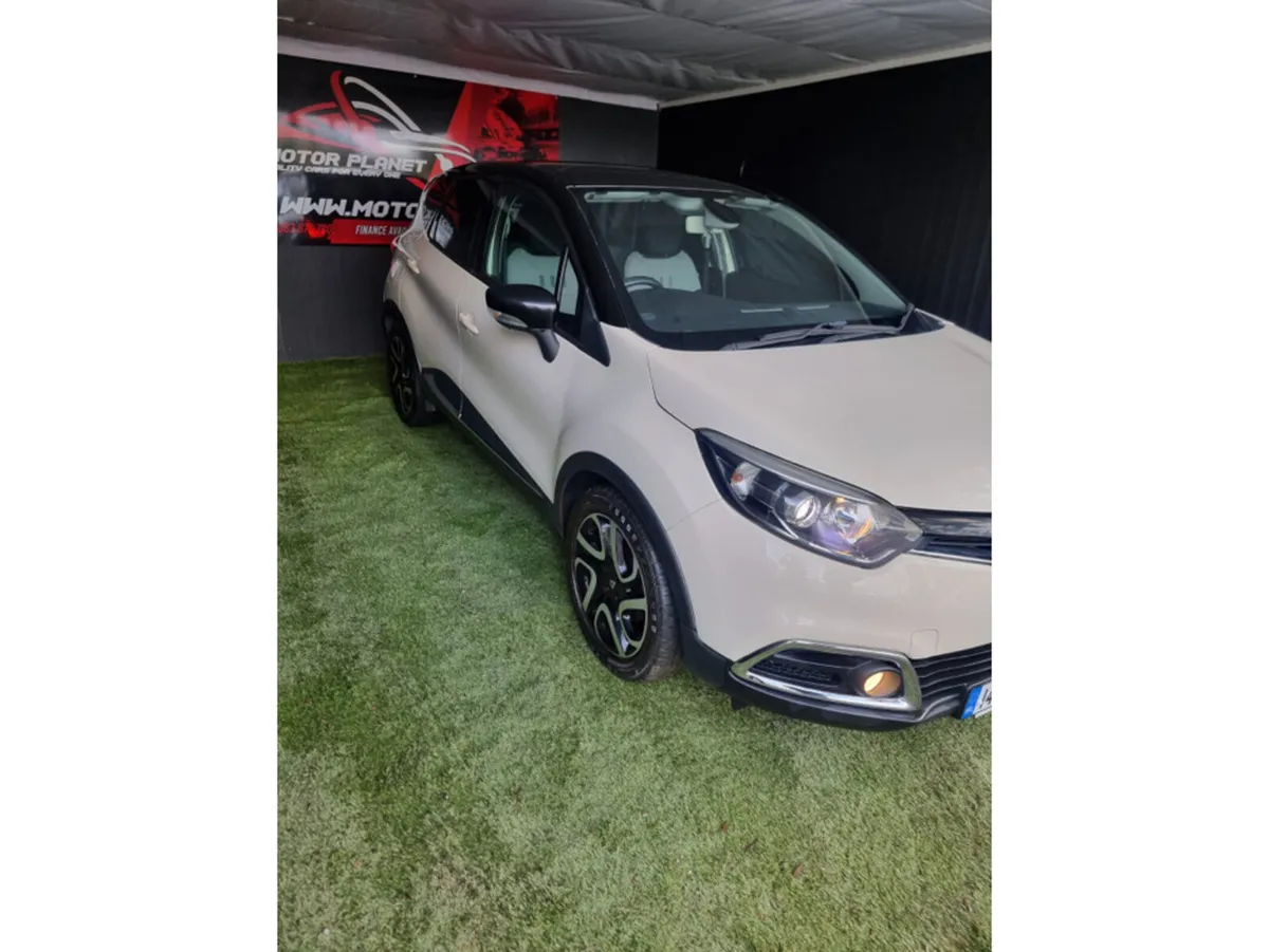 Renault Captur TCe 90 S&S SIGNATURE - Image 2