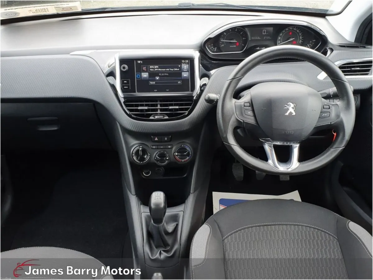 Peugeot 208 1.2 PureTech 82bhp Active 3 dr - Image 3