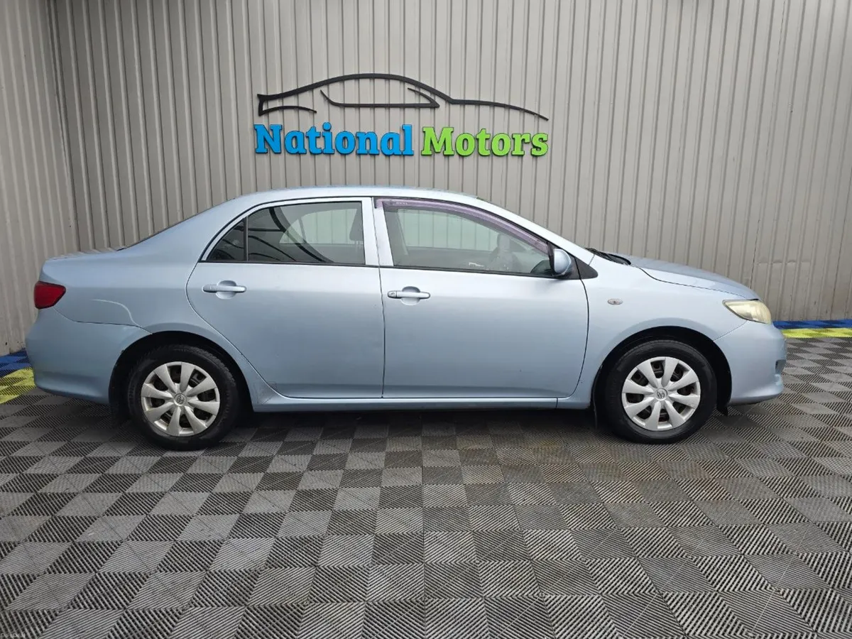 2009 Toyota Corolla 1.4 D Terra - Image 2