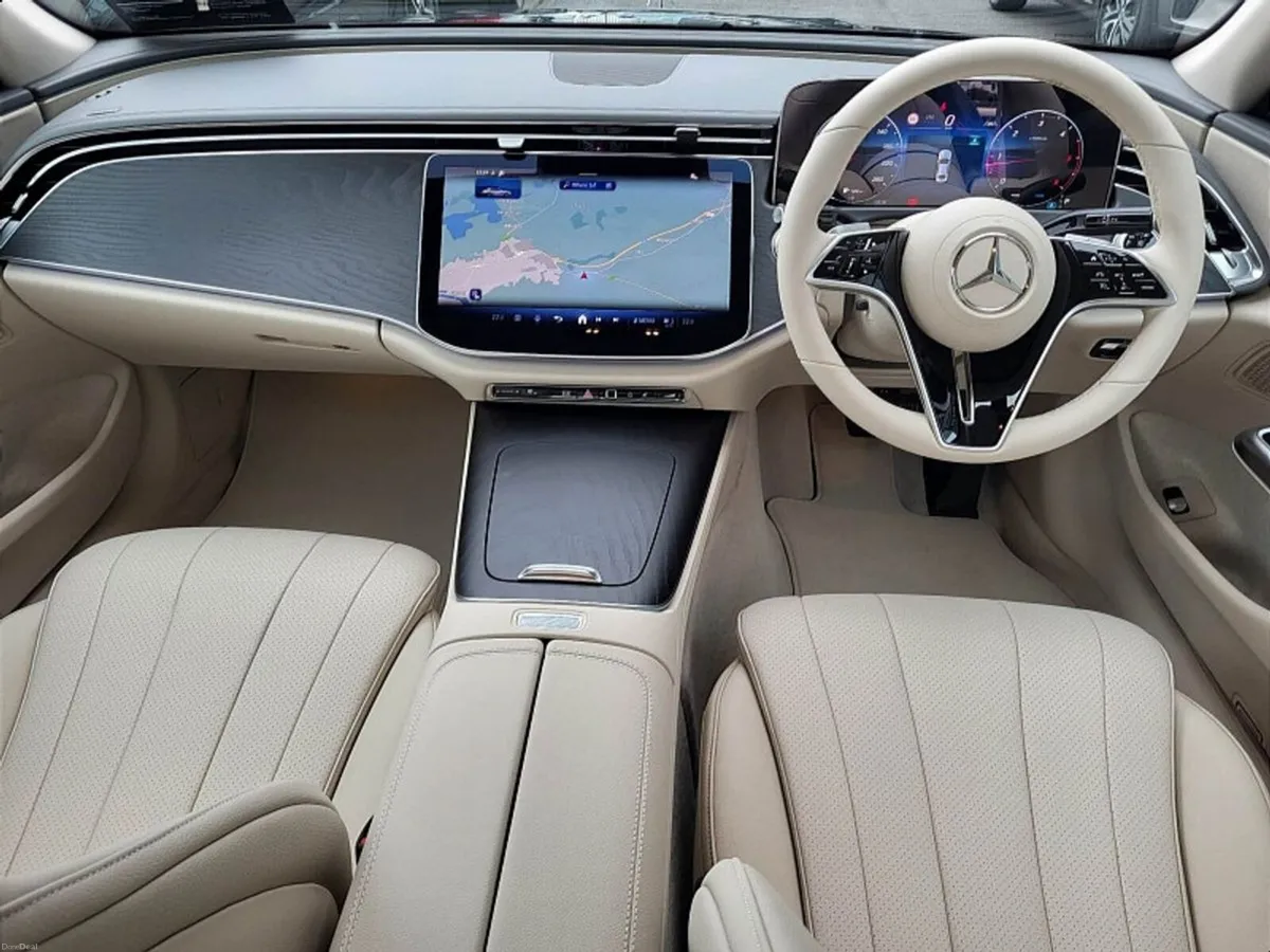 Mercedes-Benz E-Class E220d Exclusive Plus Auto - Image 4