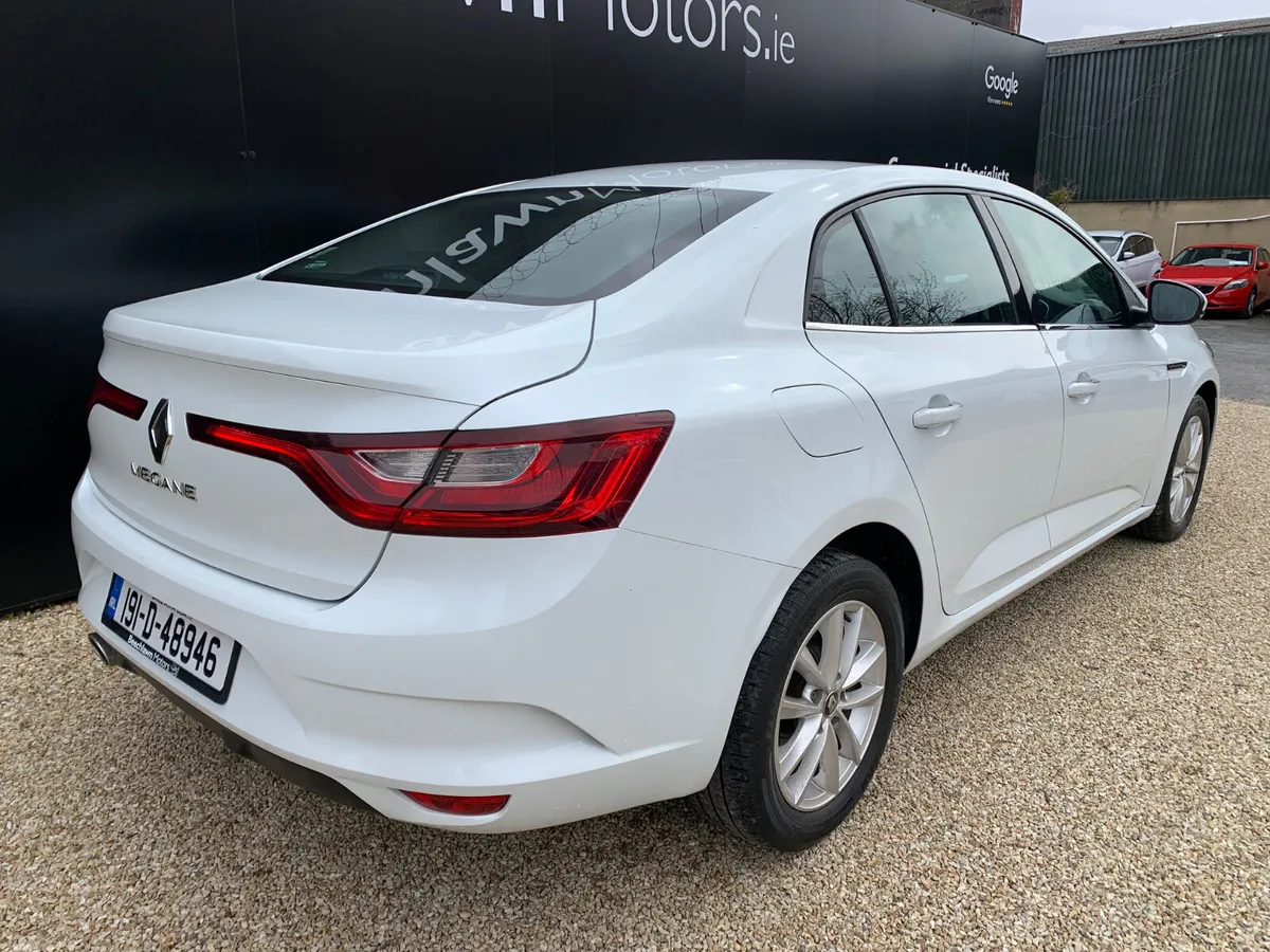 MEGAN PLAY 1.3 PETROL // NCT 04/27 // LOW MILEAGE - Image 3