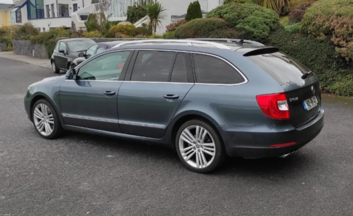 Skoda superb estate - Image 1