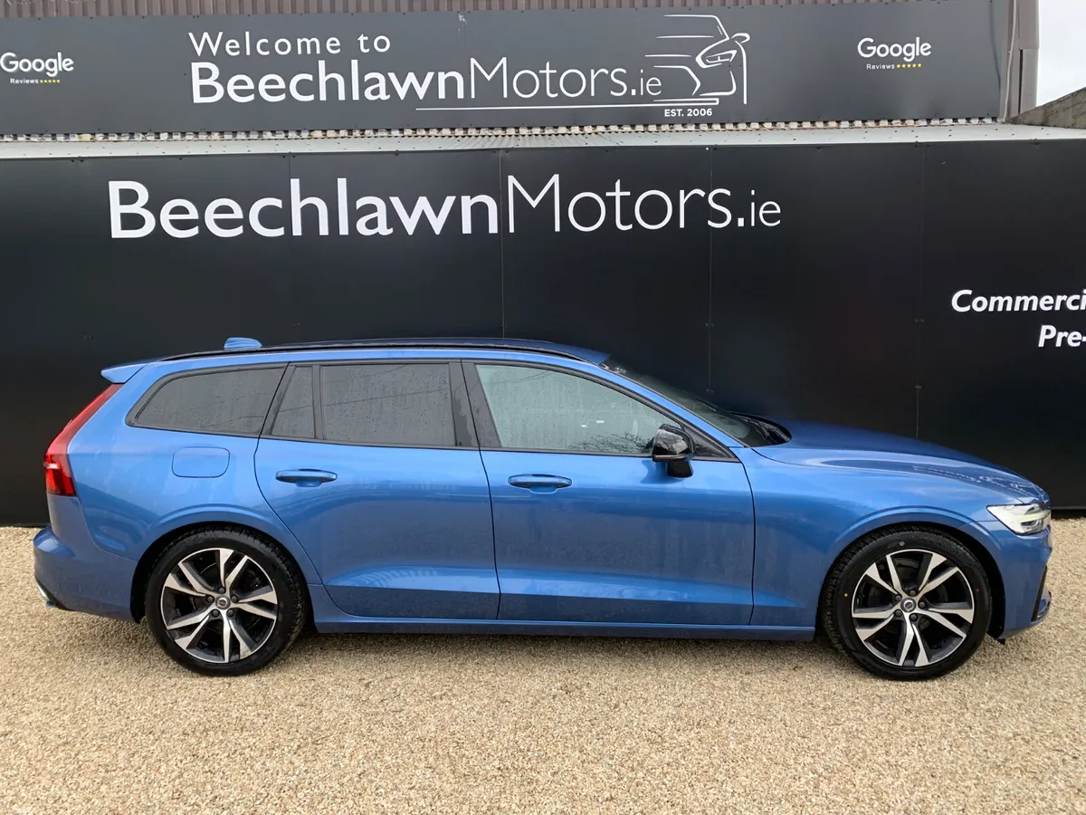 VOLVO V60 2.0 B4 197 BHP DSL R-DESIGN AUTO - Image 2
