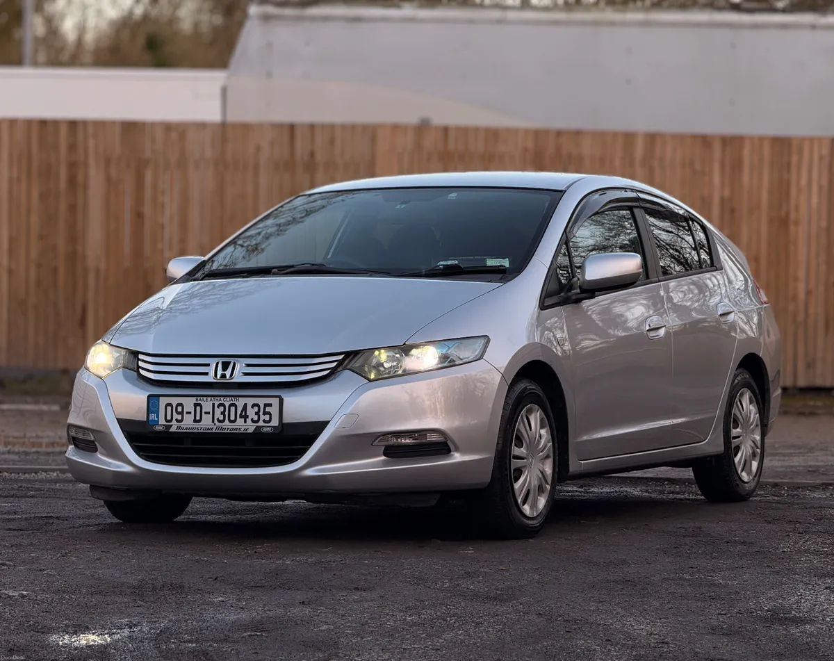 Honda Insight 2009 1.3L Hybrid Auto NCT&TAX LOW KM - Image 2