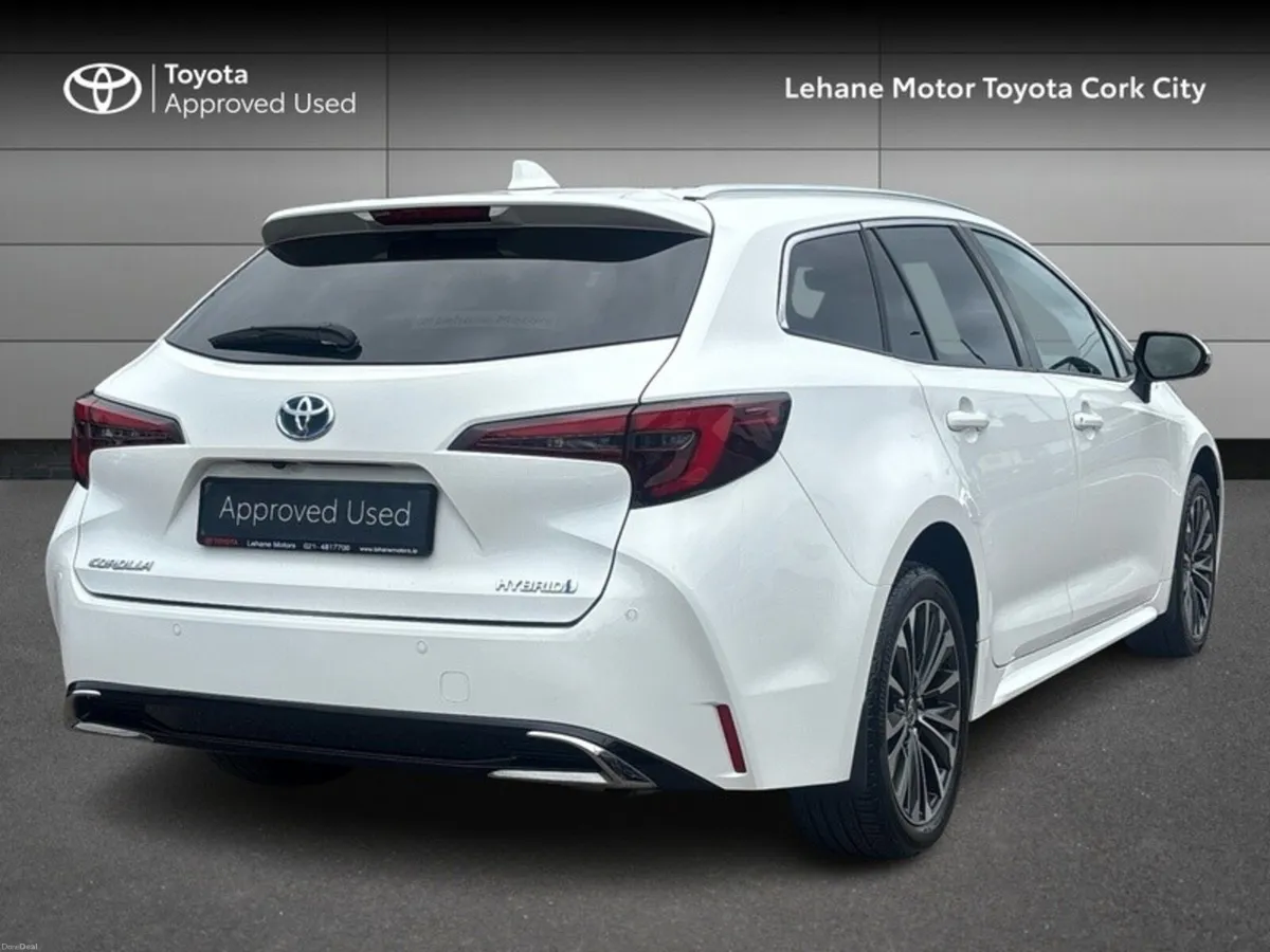 Toyota Corolla HYBRID SOL TS - Image 2