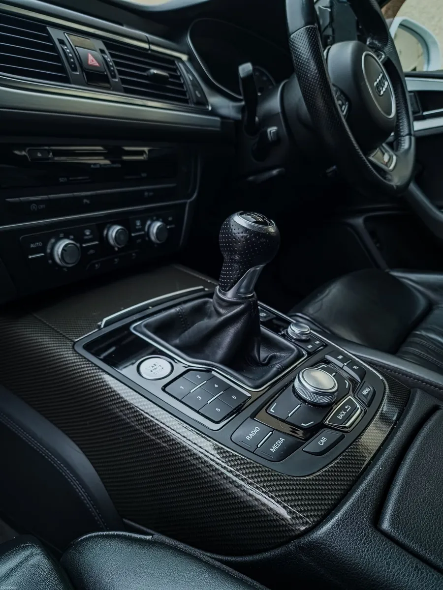 Audi A6 2014 2.0L TDI  S-Line Ultra -Black Edition - Image 3