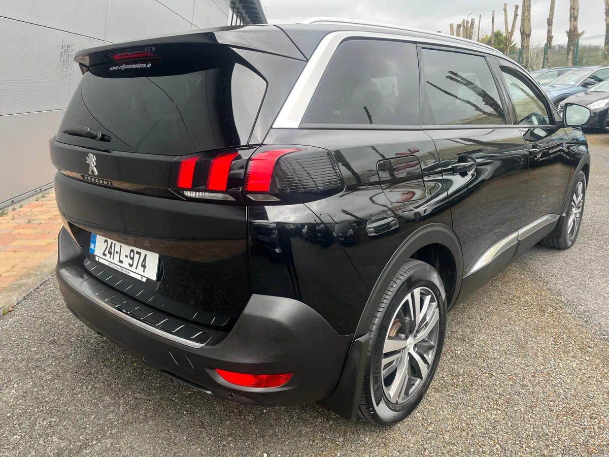 Peugeot 5008 2024 - Image 3