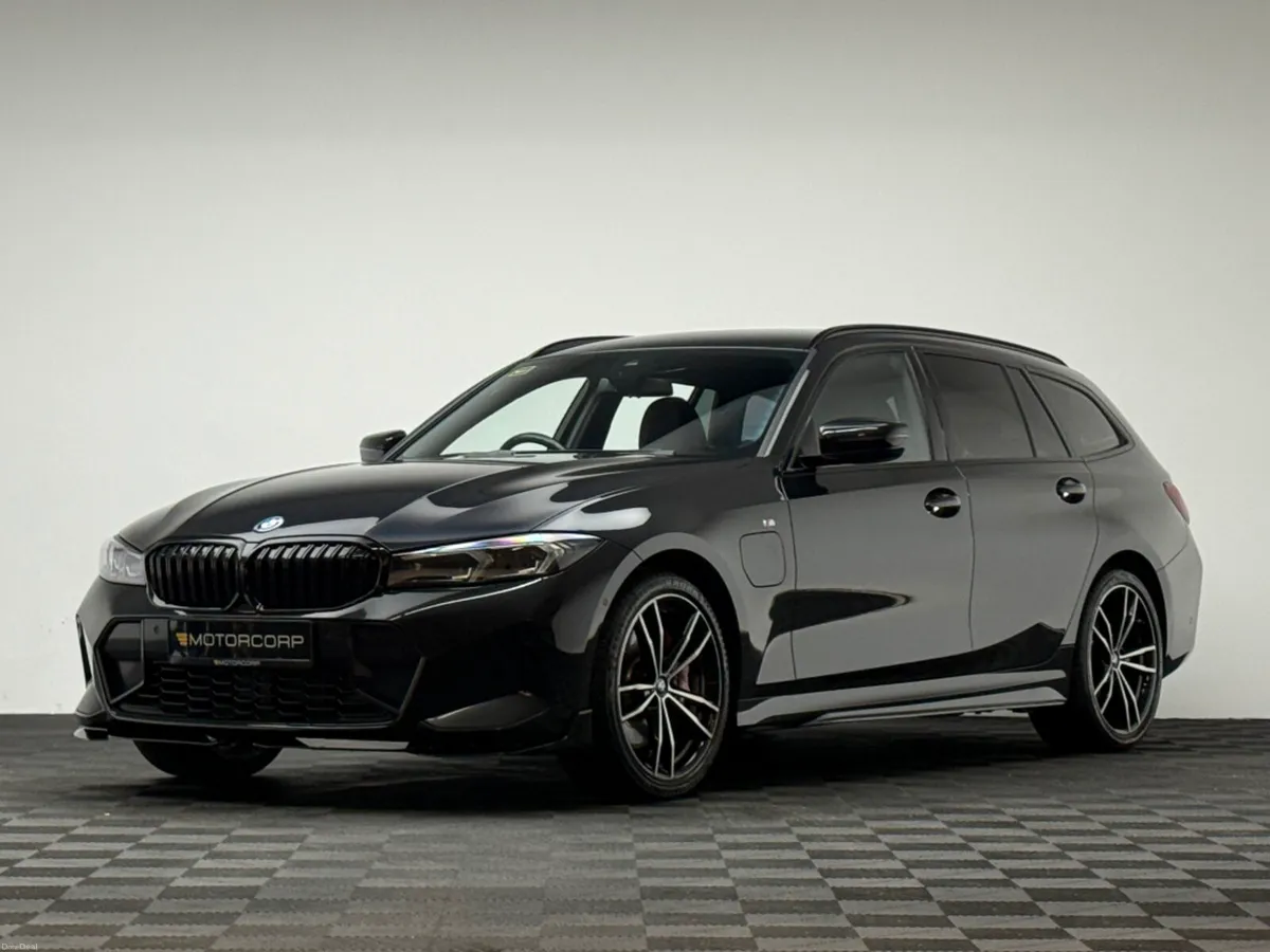 BMW 3-Series 330E M SPORT PRO - Image 3