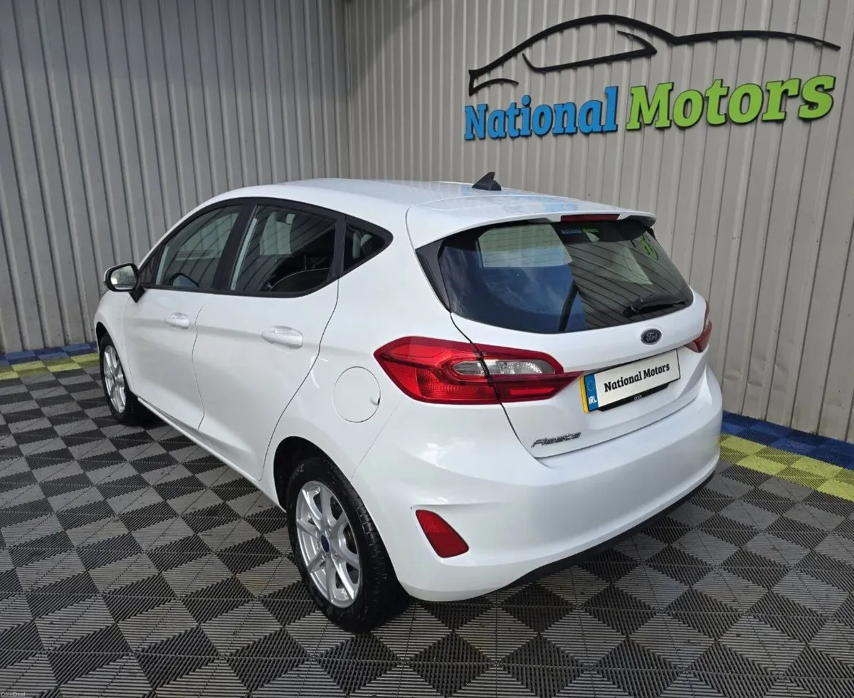 2018 Ford Fiesta 1.0 Petrol - Image 5