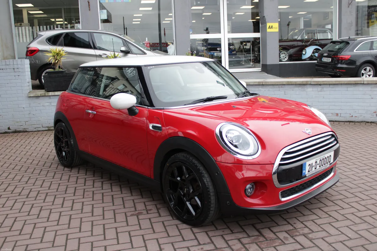 2021 MINI COOPER 1.5D 3DR AUTO - Image 1