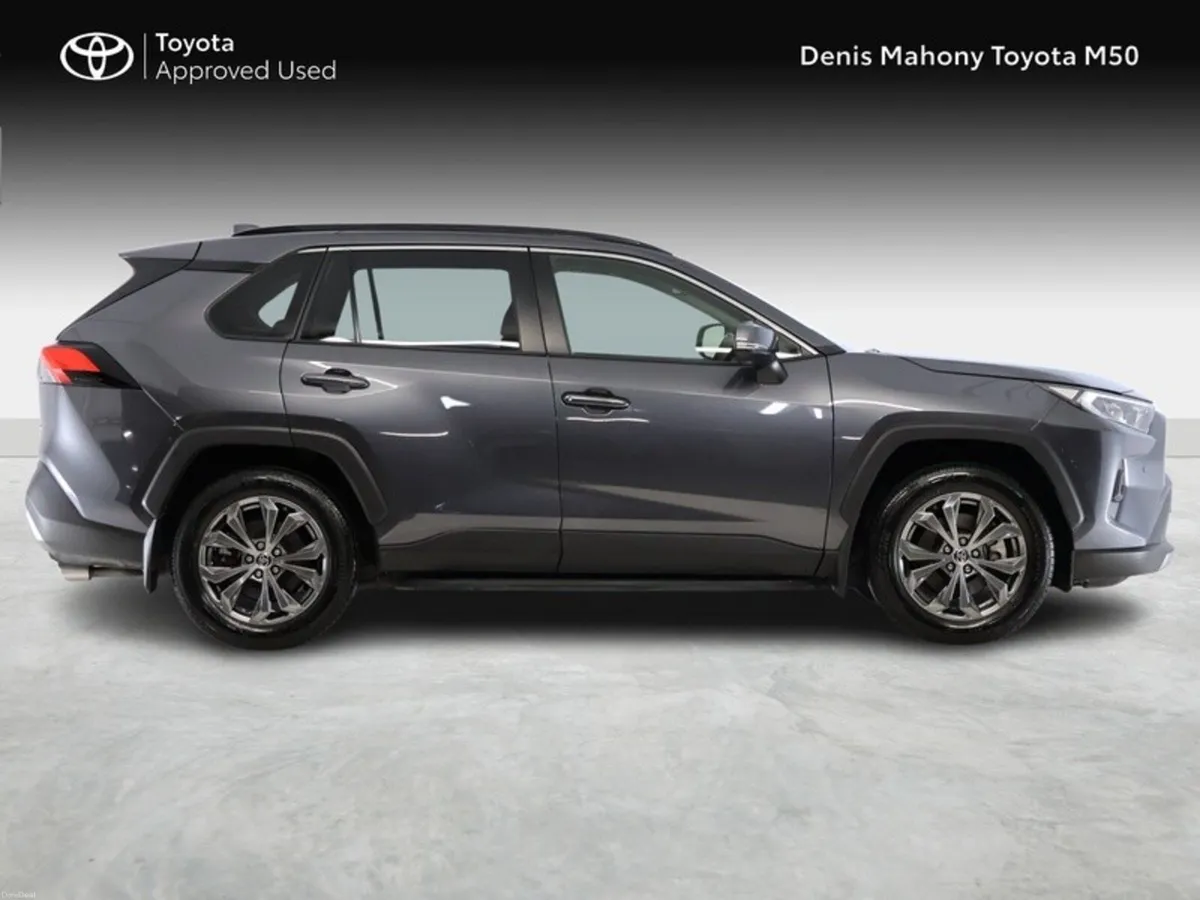 Toyota RAV4 Sol Hybrid - Image 3