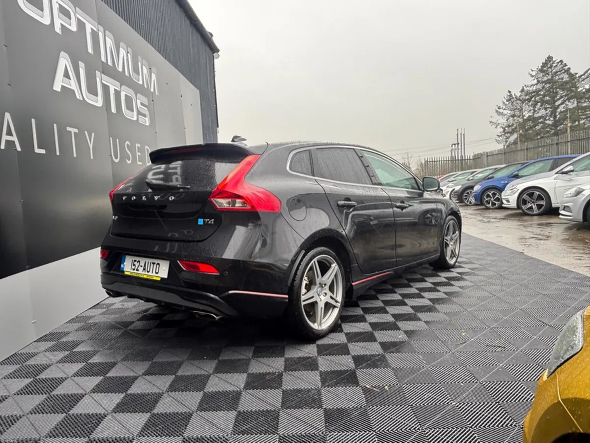 Volvo V40 Volvo V40 1.6 petrol, auto, fully loaded - Image 2