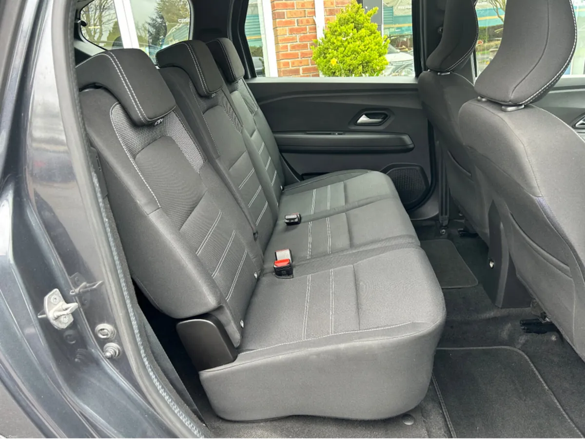 Dacia Jogger 7 Seater Family Size, Budget Friendly - Image 3