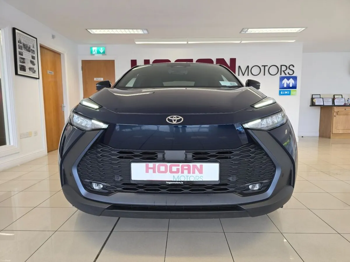Toyota C-HR Hybrid Sport 4DR Auto * New Model * - Image 2