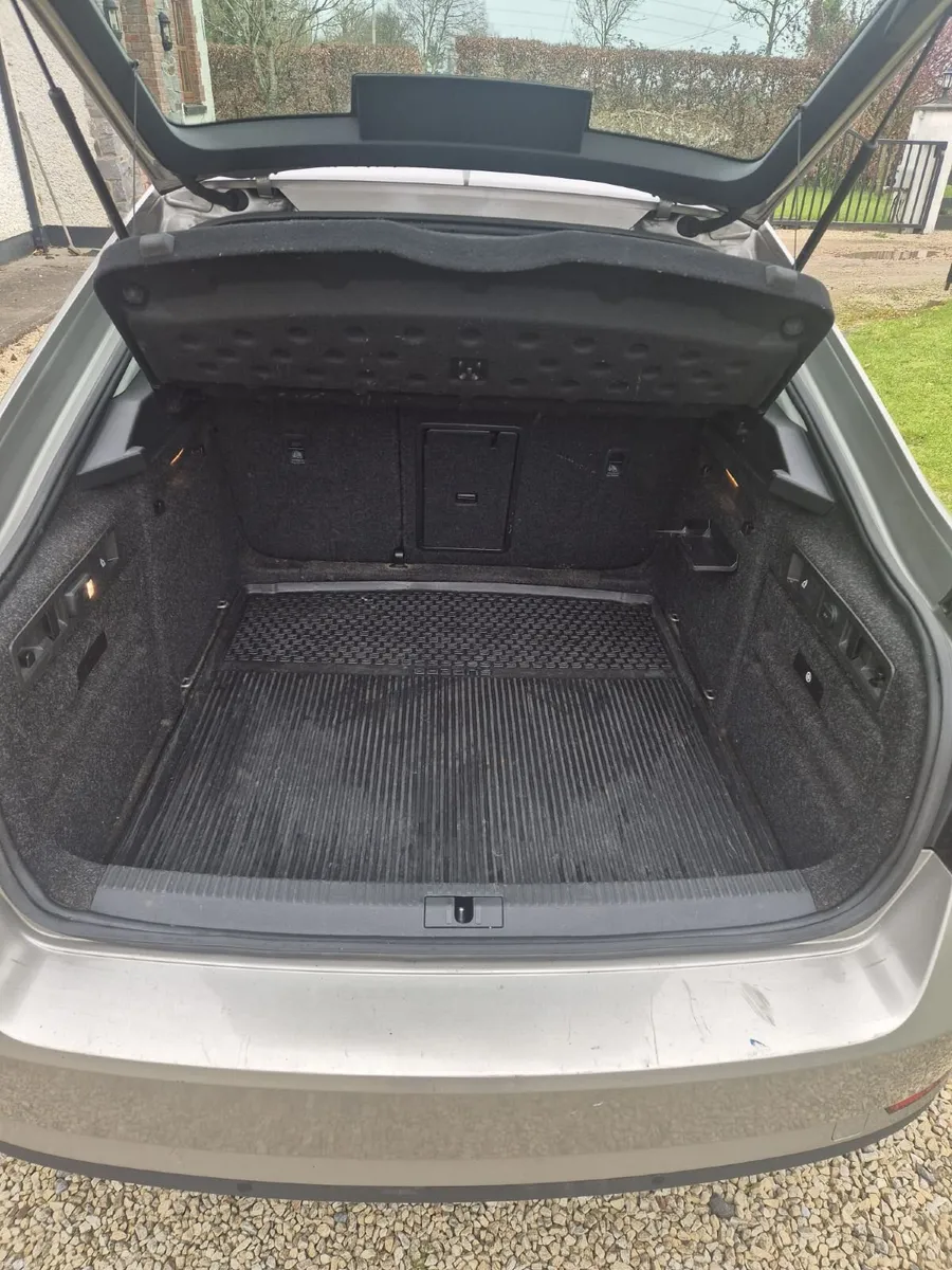 Skoda Superb 2017 - Image 3
