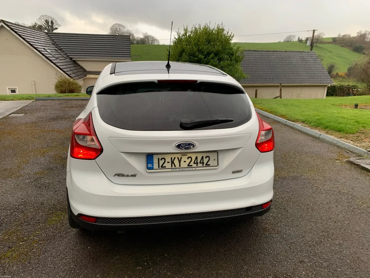 Ford focus - Image 4