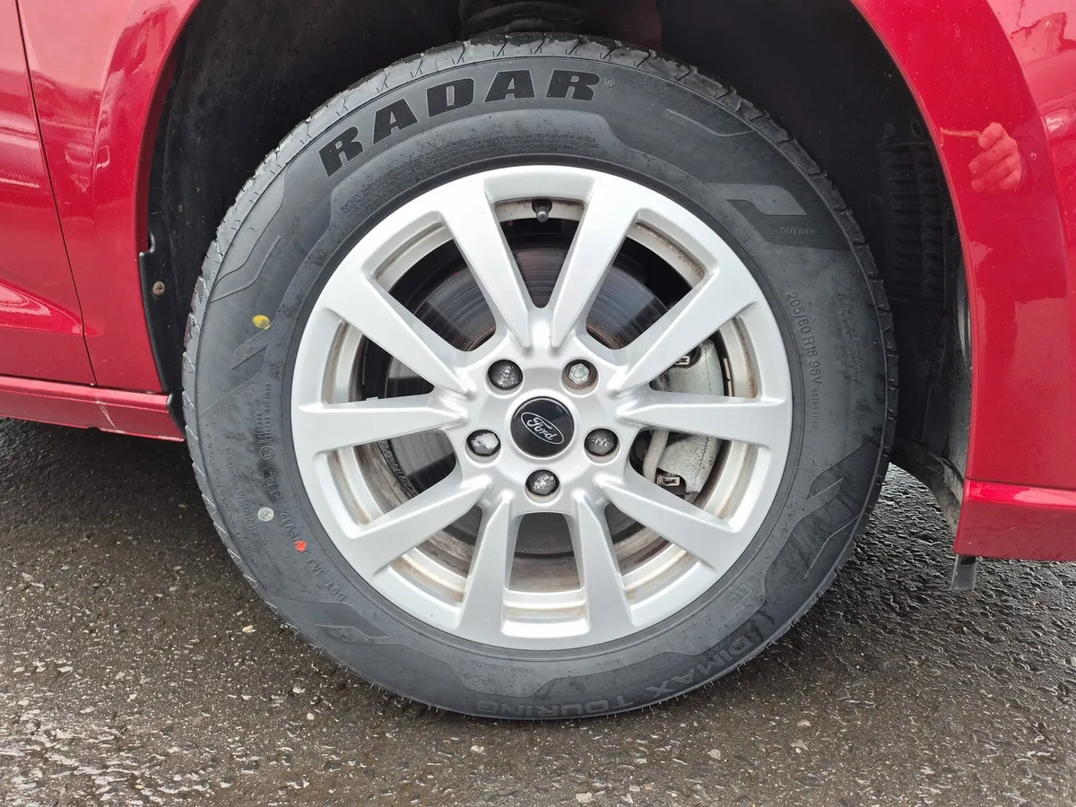 Ford Tourneo Wheelchair Access - Image 5