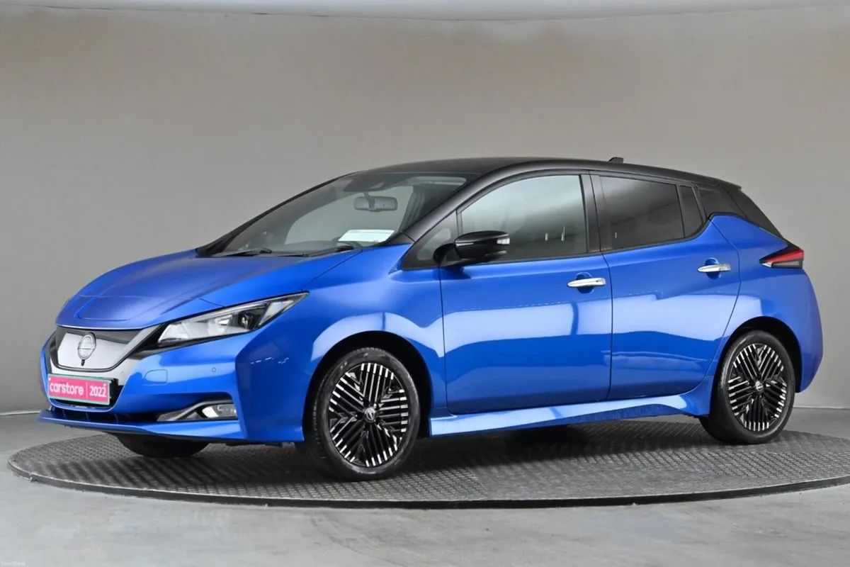Nissan Leaf EV N-CONNECTA 40KW 150BHP BI-TONE ROOF - Image 4