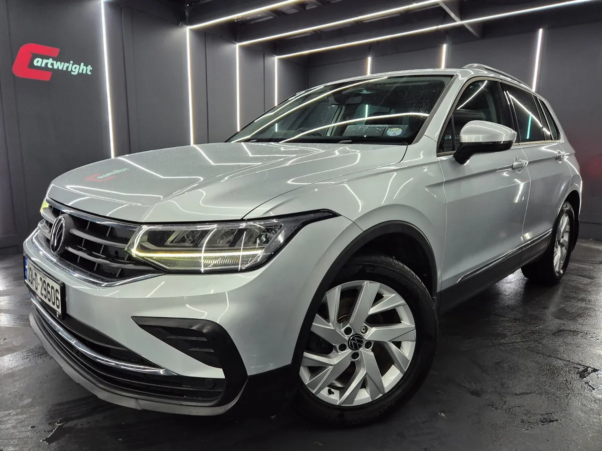 Volkswagen Tiguan 2023 - Image 2