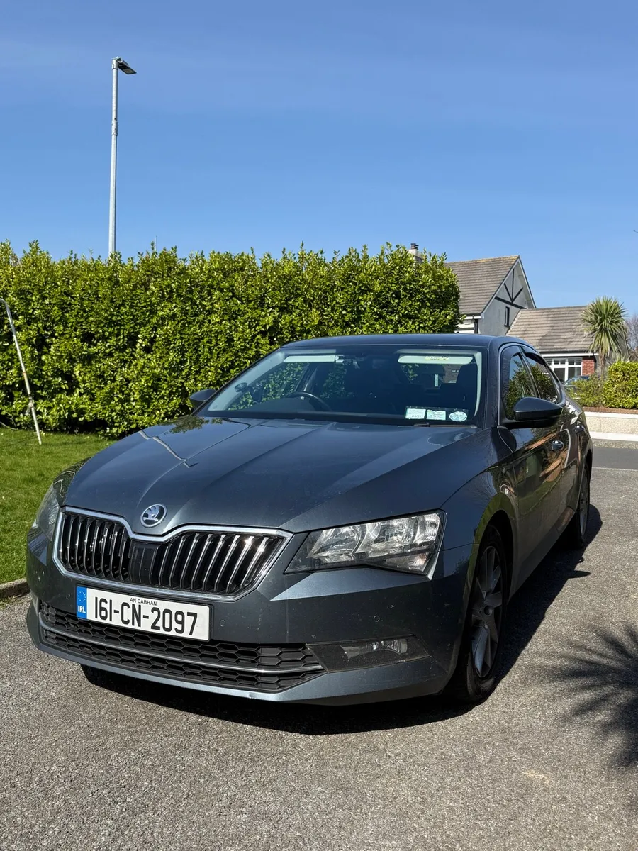 Skoda Superb €10950 - Image 2