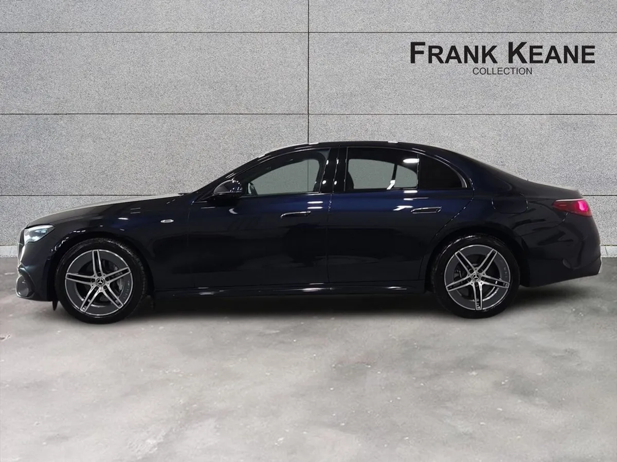 Mercedes-Benz E-Class E 300 de AMG Line Plus - Image 4