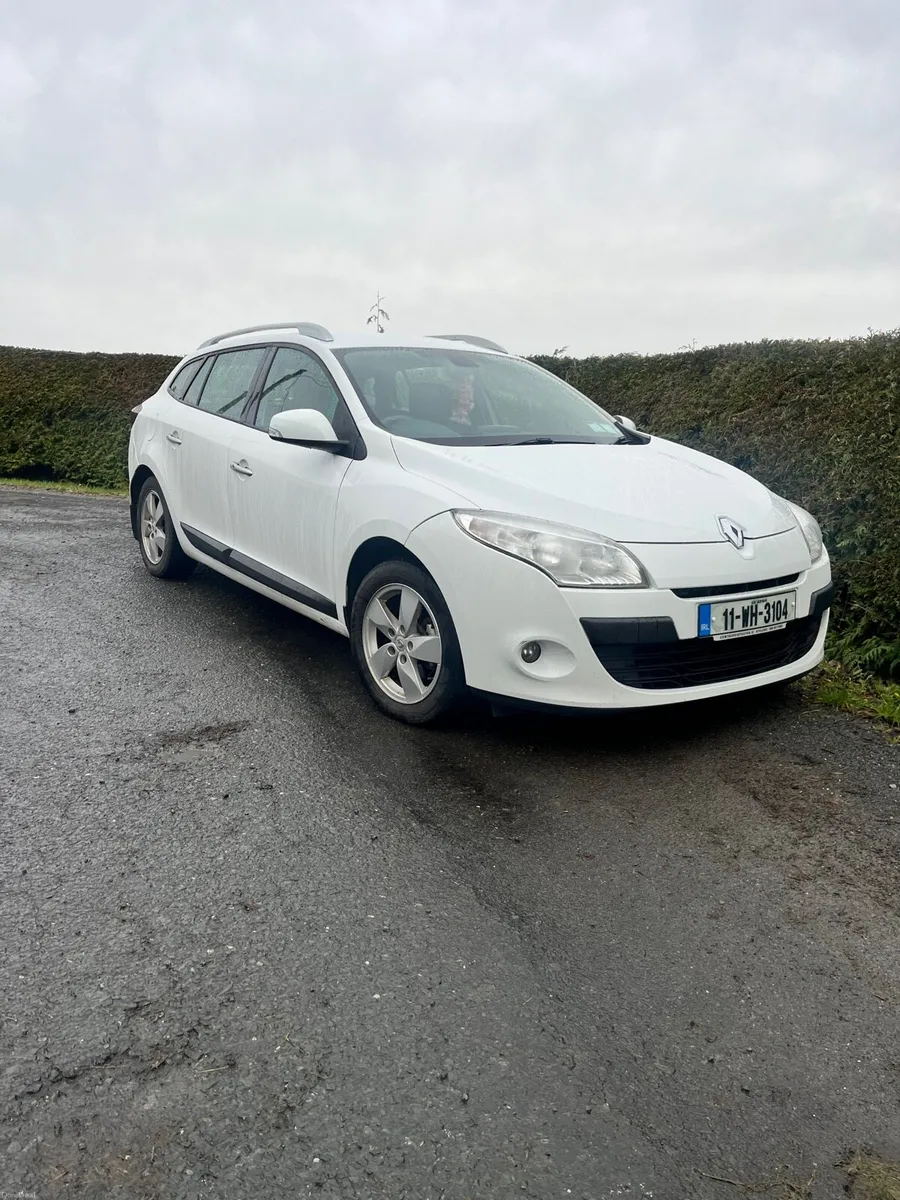 Renault Megane Estate Tom Tom model - Image 3